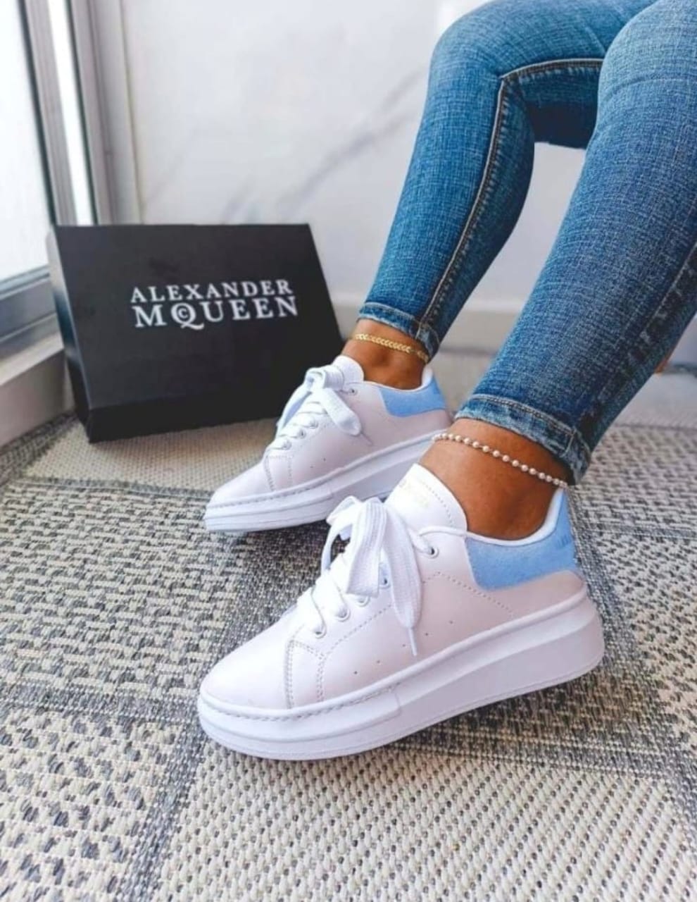 Alexander McQueen😎Blanco Azul Mt